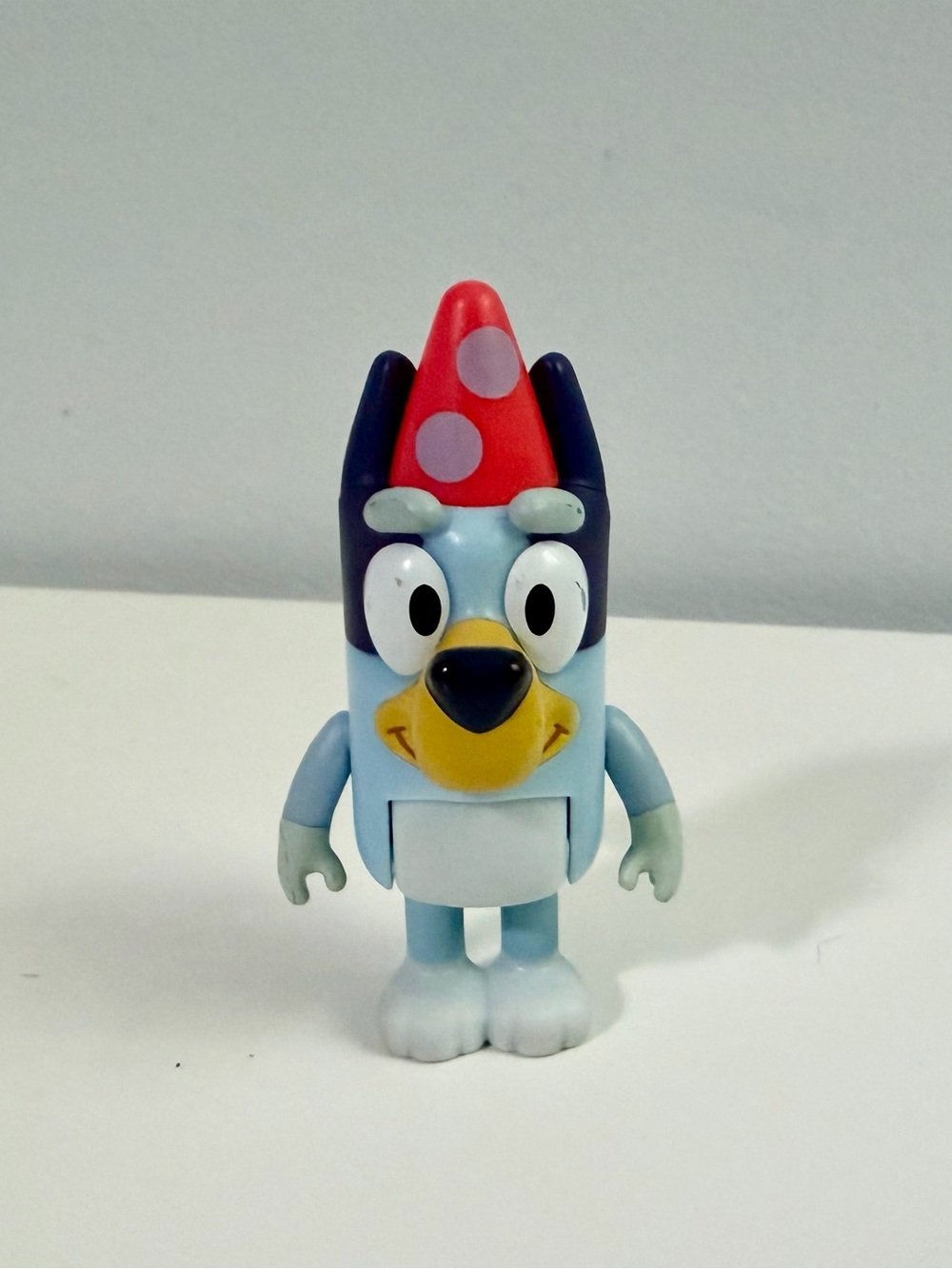 (4 for $10) Specialty Bluey Figurine - Birthday Bluey